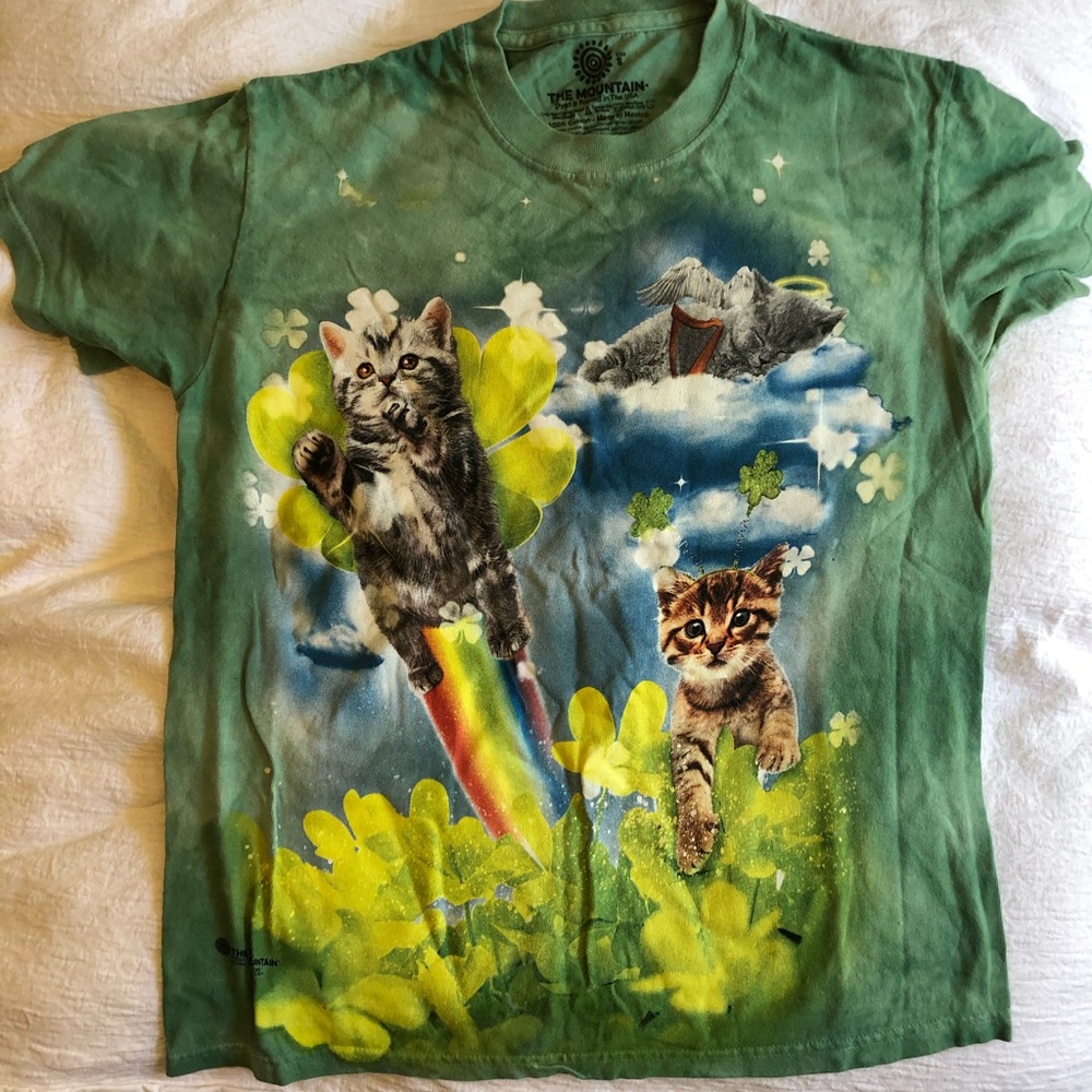 The Mountain cat T-shirt